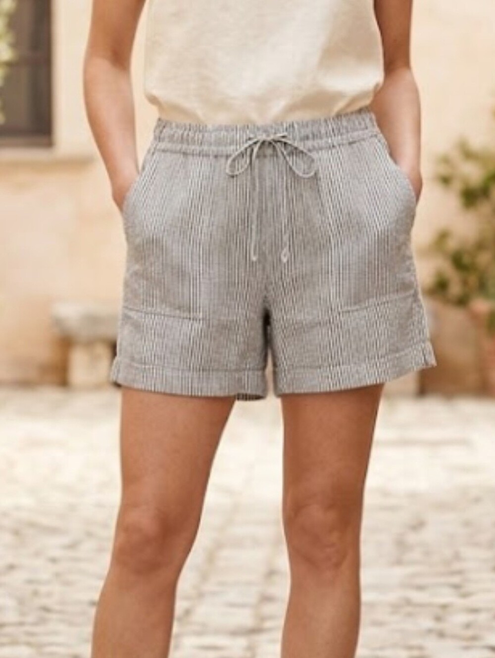 J. Crew Black and White Pinstripe Linen blend Drawstring Shorts For Summer Sz L